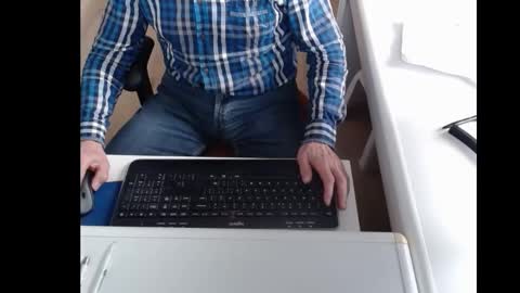 Snapshot of dutchpornking2 chatting on February 20, 9:22 am dutchpornking2 online show from February 20, 9:22 am