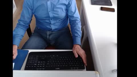 Snapshot of dutchpornking2 chatting on September 25, 7:34 am dutchpornking2 online show from September 25, 7:34 am