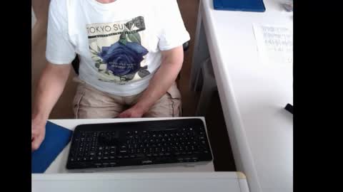dutchpornking2 online show from June 3, 6:38 am