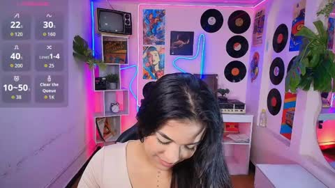 duulce_mia online show from May 21, 12:01 pm