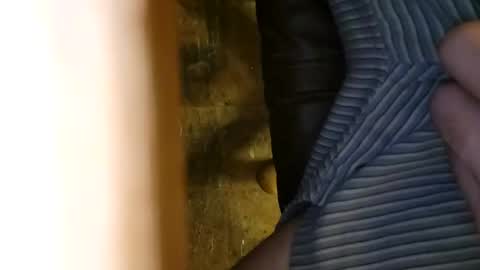 Snapshot of dvelope chatting on November 1, 9:11 am dVe1oPe online show from November 1, 9:11 am