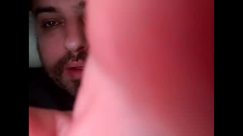 Snapshot of dwizziz chatting on November 18, 4:06 am Ivan online show from November 18, 4:06 am