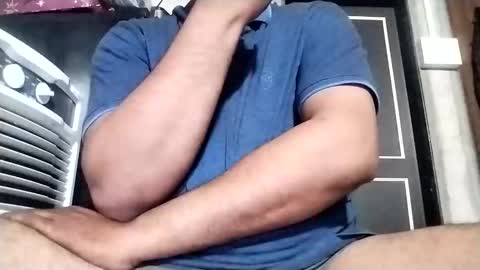 Snapshot of dyccc chatting on March 15, 5:52 pm Rockhandsome online show from March 15, 5:52 pm