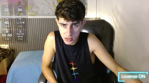 dyla_n18_ online show from November 9, 8:40 pm