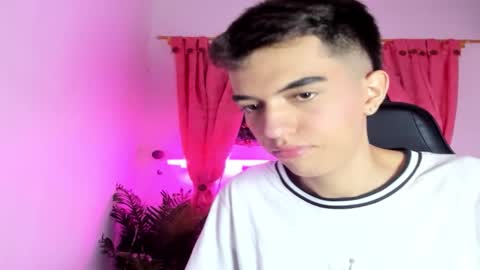 Snapshot of dylan_2005 chatting on September 23, 11:24 am Dylan online show from September 23, 11:24 am