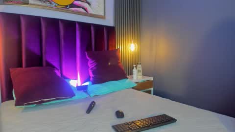 Dylan and Katte online show from March 1, 4:47 am