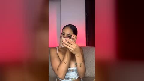 dylan kate Live online show from July 18, 9:51 pm
