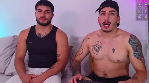 Snapshot of dylan_spencer chatting on June 25, 5:17 pm Bryan model independient online show from June 25, 5:17 pm