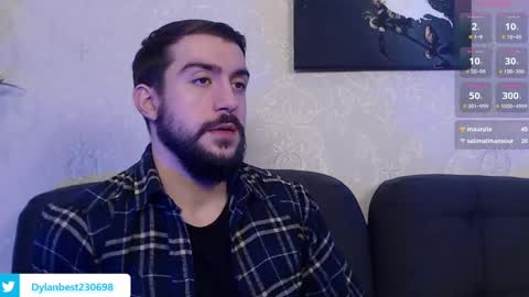 Snapshot of dylan_starxx chatting on January 29, 2:09 am Dylan online show from January 29, 2:09 am
