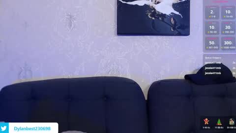 Snapshot of dylan_starxx chatting on January 29, 5:19 am Dylan online show from January 29, 5:19 am