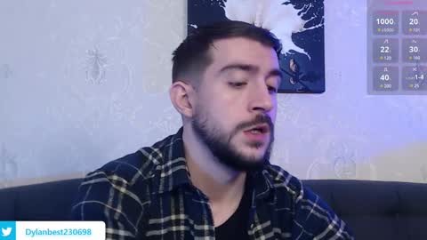Snapshot of dylan_starxx chatting on February 4, 1:56 am Dylan online show from February 4, 1:56 am
