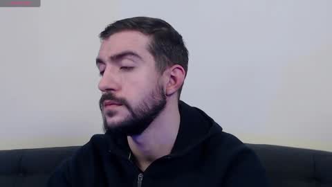 Snapshot of dylan_starxx chatting on February 23, 1:42 pm Dylan online show from February 23, 1:42 pm