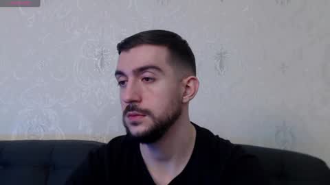 Snapshot of dylan_starxx chatting on March 9, 6:17 am Dylan online show from March 9, 6:17 am