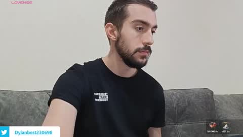 Snapshot of dylan_starxx chatting on September 24, 10:29 am Dylan online show from September 24, 10:29 am