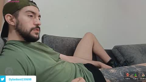 Snapshot of dylan_starxx chatting on September 25, 7:01 am Dylan online show from September 25, 7:01 am