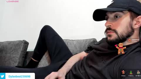 Snapshot of dylan_starxx chatting on October 1, 7:31 pm Dylan online show from October 1, 7:31 pm