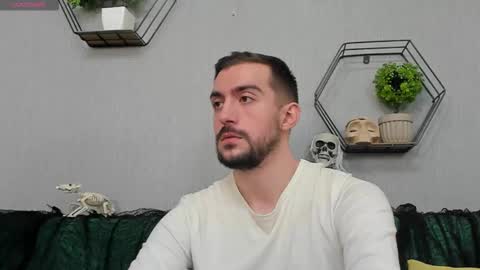 Snapshot of dylan_starxx chatting on October 13, 11:16 pm Dylan online show from October 13, 11:16 pm