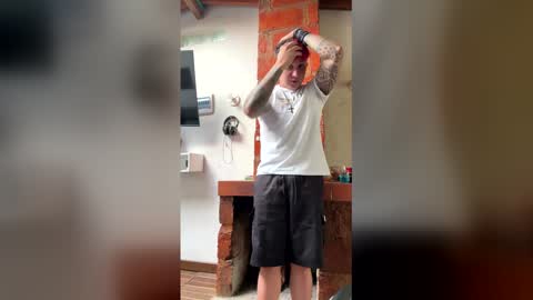 dylan_west21 online show from March 19, 8:35 pm