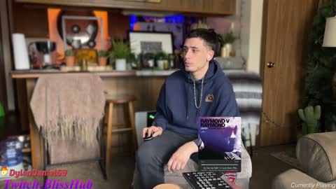 Snapshot of dylandaniel69 chatting on December 28, 8:25 pm Dylan Daniel 7.8 online show from December 28, 8:25 pm