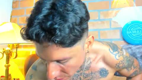 D Y L A N online show from February 16, 11:37 pm