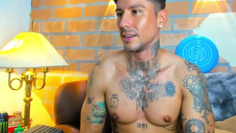 D Y L A N online show from February 23, 12:19 am