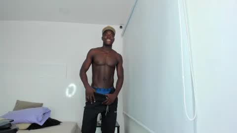 Dylan Taylor online show from January 17, 10:00 am