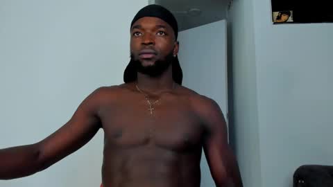 Dylan Taylor online show from September 25, 4:05 am