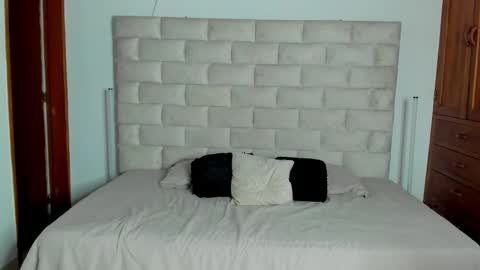 Dylan Taylor online show from February 19, 4:41 am