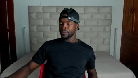 Dylan Taylor online show from February 21, 4:02 am