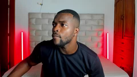 Dylan Taylor online show from March 3, 3:12 am