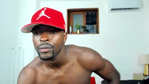 Snapshot of dylantaylor_1 chatting on July 17, 12:34 pm Dylan Taylor online show from July 17, 12:34 pm
