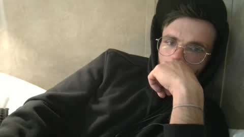 Snapshot of dylp400 chatting on January 21, 7:15 am dylp400 online show from January 21, 7:15 am