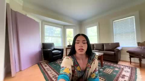 Dynasty online show from July 20, 3:25 pm