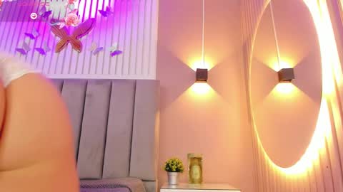 Juana online show from March 11, 6:30 pm