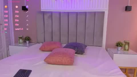 Juana online show from September 14, 7:35 pm