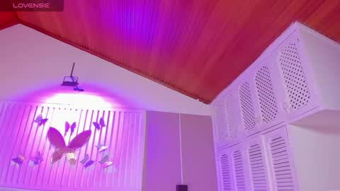 Juana online show from November 13, 11:09 am