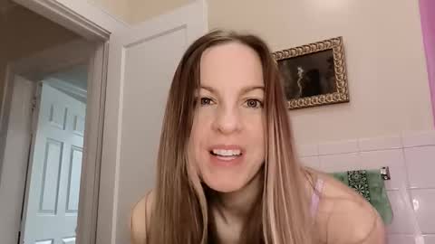 eager_sweetheart online show from May 2, 3:39 pm