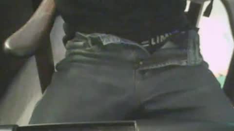 Snapshot of eagleeyes666 chatting on January 3, 11:44 pm eagleeyes666 online show from January 3, 11:44 pm