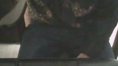 Snapshot of eagleeyes666 chatting on December 20, 12:12 pm eagleeyes666 online show from December 20, 12:12 pm