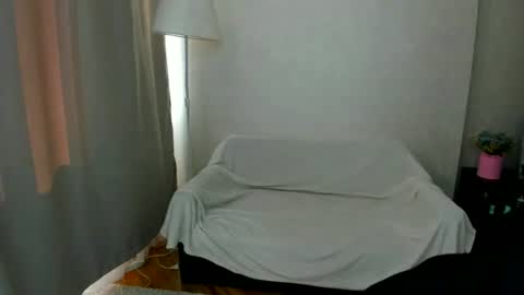 Emma online show from June 18, 6:35 am