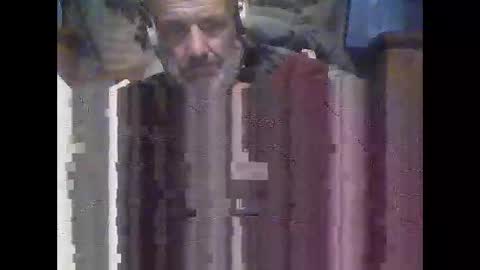 Snapshot of easye4015 chatting on November 23, 1:44 pm Easye online show from November 23, 1:44 pm