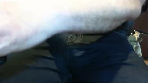 Snapshot of easypeasy62 chatting on December 4, 9:51 am easypeasy62 online show from December 4, 9:51 am