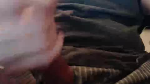 eat_a_peach2 online show from February 17, 11:44 pm