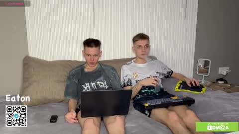 Snapshot of eaton_ chatting on October 30, 4:30 pm eaton_ online show from October 30, 4:30 pm