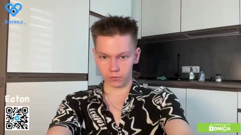 Snapshot of eaton_ chatting on November 23, 1:00 pm eaton_ online show from November 23, 1:00 pm