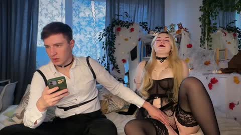 Snapshot of ebangelion chatting on October 30, 10:49 am Custom content and video calls are available as well online show from October 30, 10:49 am