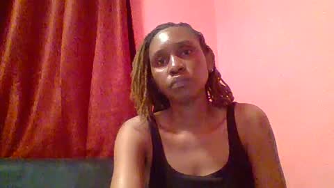 Snapshot of ebon_fantasy1 chatting on June 29, 7:25 pm Ebon Fantasy1s online show from June 29, 7:25 pm