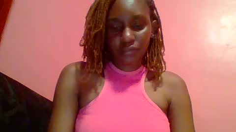 Snapshot of ebon_fantasy1 chatting on July 15, 8:25 pm Ebon Fantasy1s online show from July 15, 8:25 pm