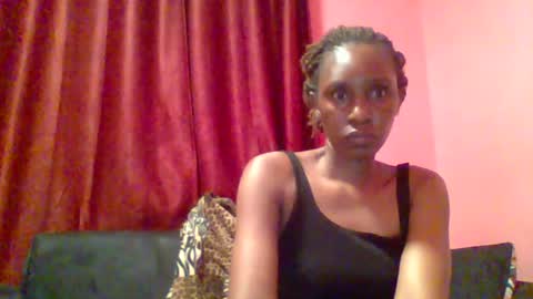 Snapshot of ebon_fantasy1 chatting on July 20, 7:38 pm Ebon Fantasy1s online show from July 20, 7:38 pm