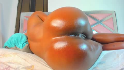 Snapshot of ebonnygoddess2 chatting on February 14, 11:42 pm 2 online show from February 14, 11:42 pm